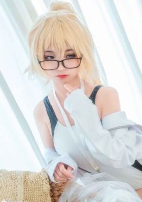 欧美av视_国语版全集