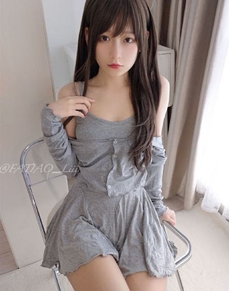 日韩大牌化妆品_BD英语在线观看
