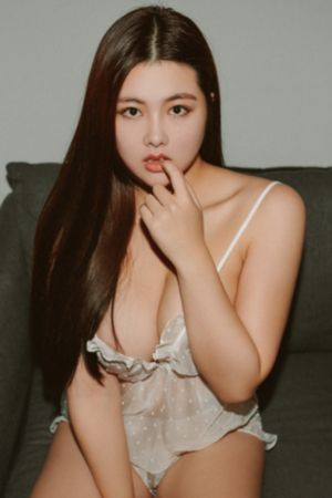 中文字幕人成乱码熟女精品_HD在线播放观看
